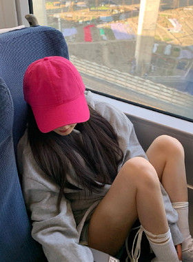 旅途马卡龙亮色玫红炸街显白帽子