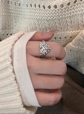 今饰有约温柔宽版爱心珍珠戒指女