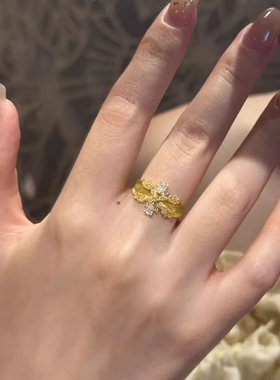 今饰有约精工拉丝锆石戒指