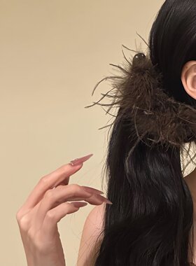 山姆超仙纯欲归洋千金黑色蓬松显发量羽毛香蕉夹高马尾竖夹显发量