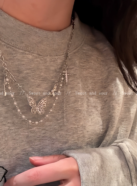 甜酷少女蝴蝶项链假两件设计感小众甜辣卫衣锁骨链秋冬百搭毛衣链