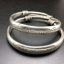 Ancient play collection Old silver bracelet double fish ethnic wind silver decoration 925 silver old objects push-pull silver bracelet Children of a pair