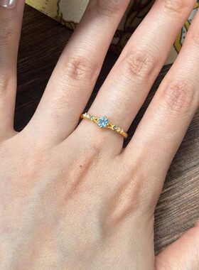 柘城钻石钻石之乡新款时尚轻奢镶钻蓝色石戒指女小众镶嵌锆石指环