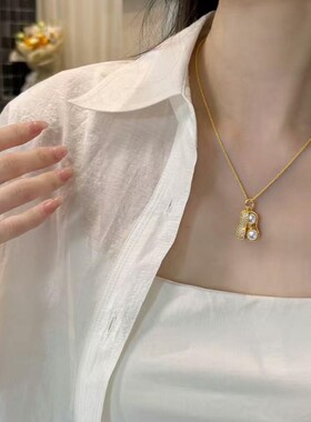 诸暨山下湖天然淡水珍珠吊坠轻奢高级感花生珍珠吊坠首饰