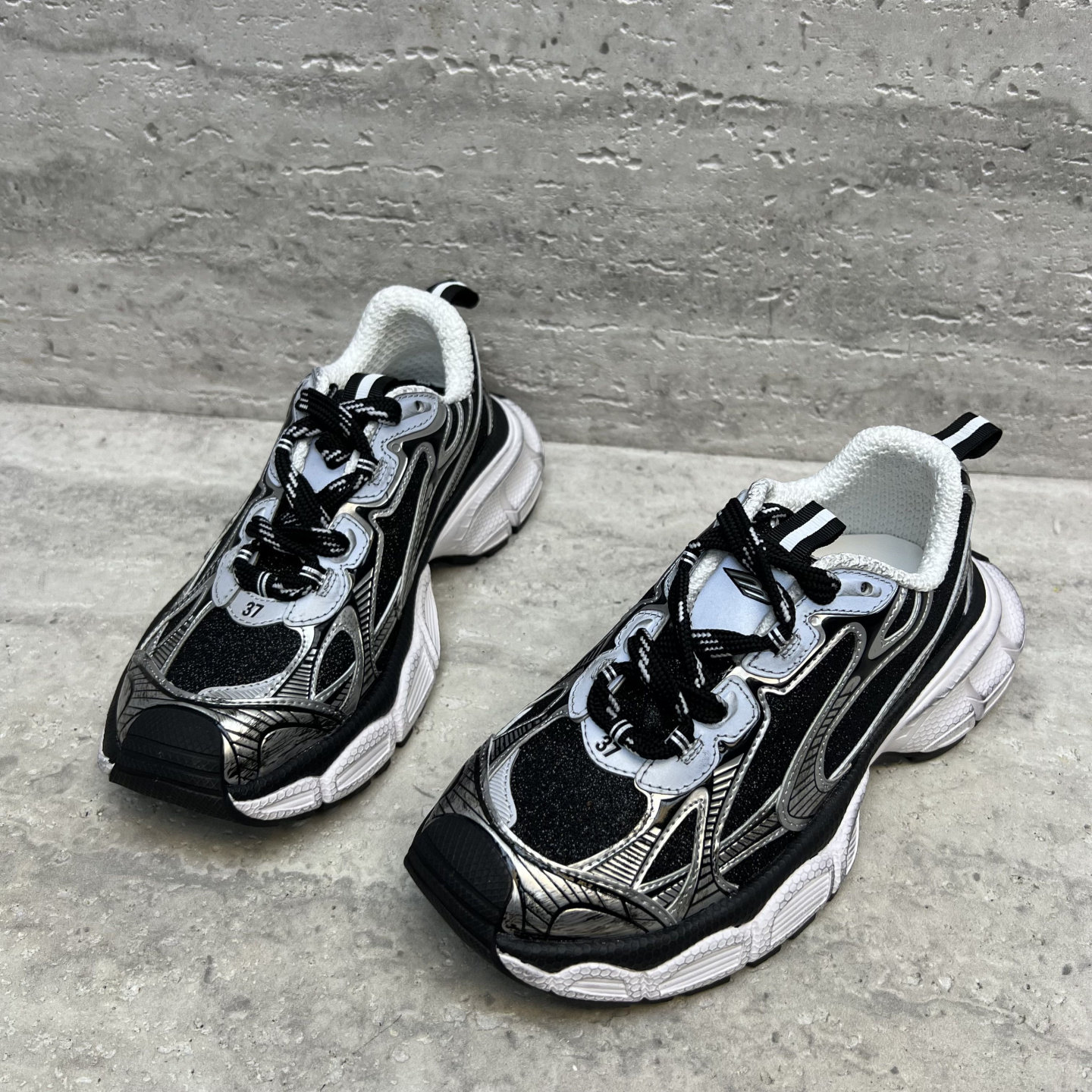 欧洲站女鞋2026春季新款欧货真皮厚底系带做旧休闲运动鞋老爹鞋女,淘宝优惠券,粉丝福利购,淘宝优惠卷