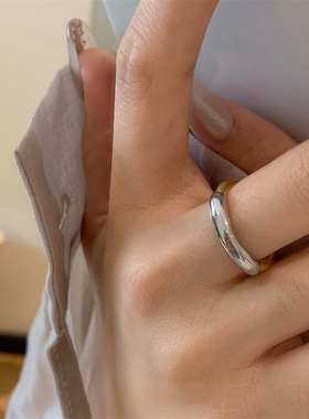 金银拼色设计感光面戒指