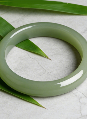 正品天然和田玉老料晴水细条手镯