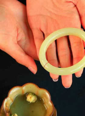 和田新疆玉若羌黄口料手镯