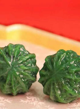 新疆和田玉碧玉核桃把玩件