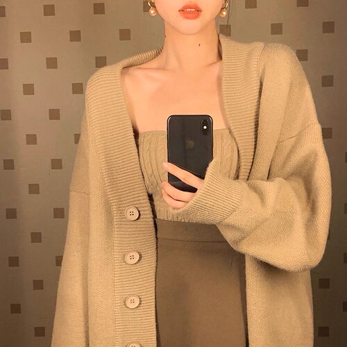 酒午经典返场限时冬季加厚宽松毛衣外套+针织抹胸两件上衣套装女 - 图0