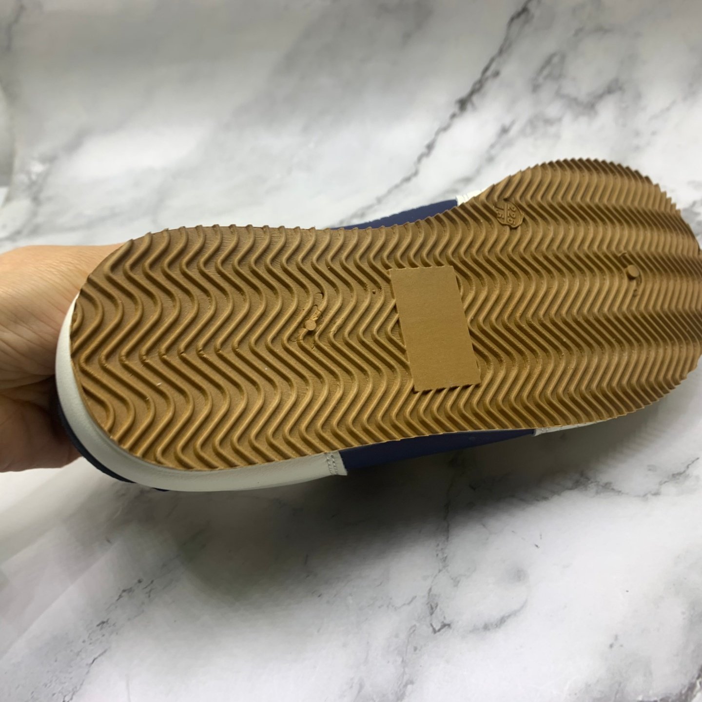 小白鞋系带板鞋2026年新款断码处理工厂直销女鞋舒适厚底休闲单鞋,淘宝优惠券,粉丝福利购,淘宝优惠卷