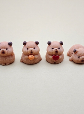 卡皮巴拉胖嘟嘟树脂桌面摆件