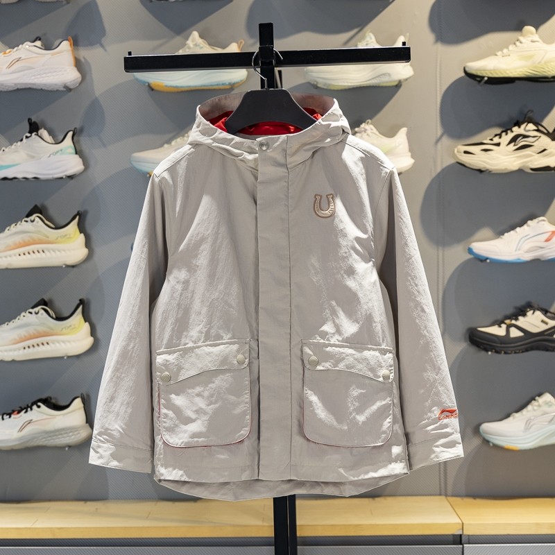 李宁男大童加绒运动风衣2026春季新品宽松防泼水连帽外套YFDW003,淘宝优惠券,粉丝福利购,淘宝优惠卷