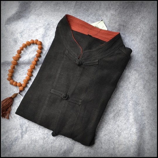 New cotton and linen Chinese style coat with long sleeves and Tang suit