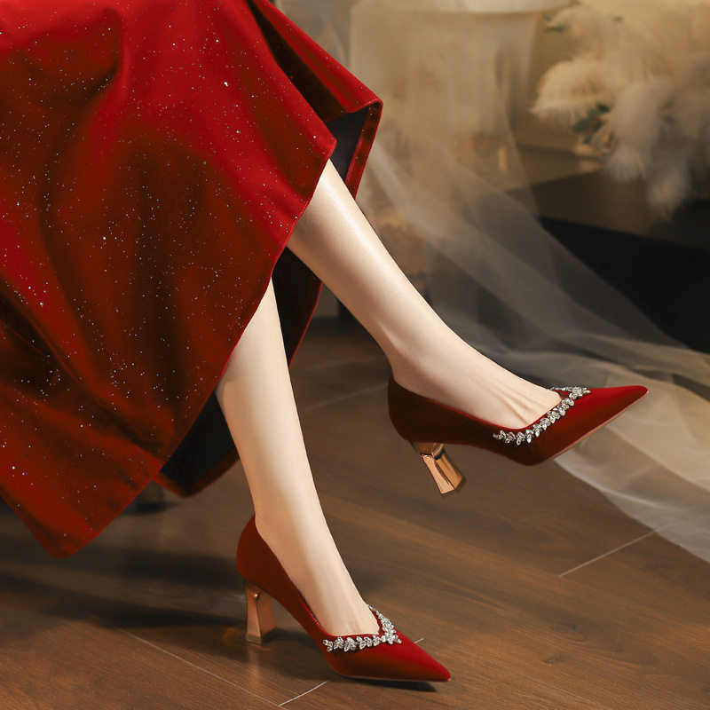 秀禾婚鞋女粗跟结婚新娘2025年新款新中式红色敬酒高跟鞋大码4142,淘宝优惠券,粉丝福利购,淘宝优惠卷