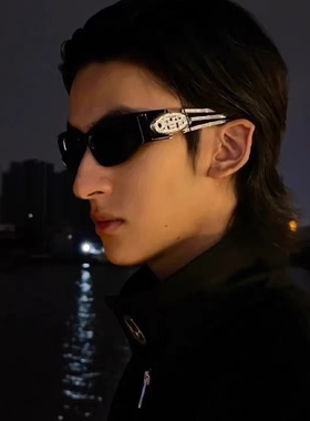 全员特务科技感男士窄脸金属时尚黑色墨镜字母猫眼太阳镜防紫外线