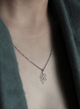 Moorigin绿意项链轻奢小众锁骨链