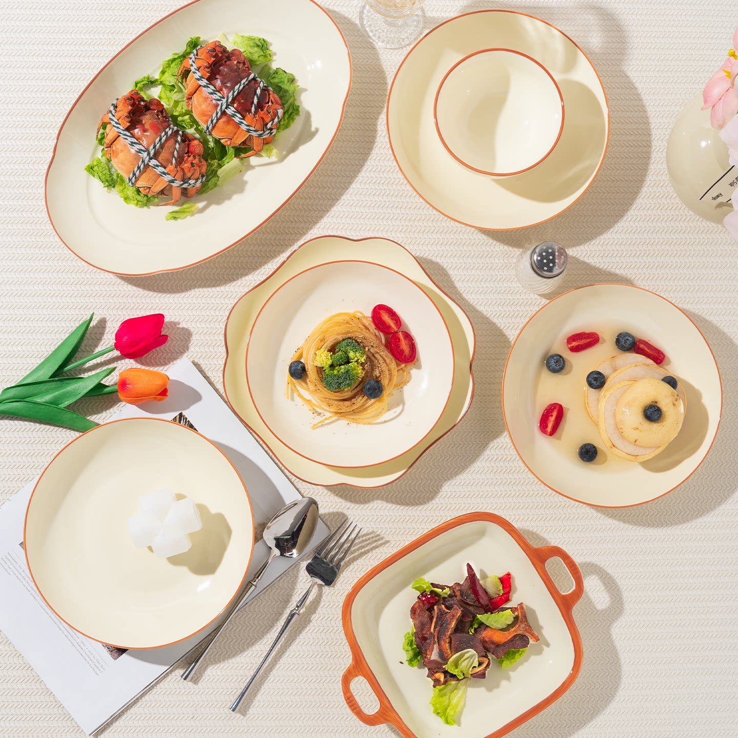 简约釉下彩2026新款碗盘碗碟套装家用高颜值奶油风餐具乔迁送礼碗