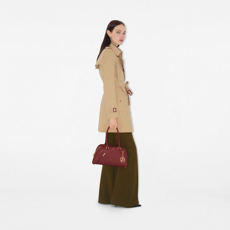 【新款】BURBERRY女装 切尔西版型–短款 Heritage Trench 风衣,淘宝优惠券,粉丝福利购,淘宝优惠卷