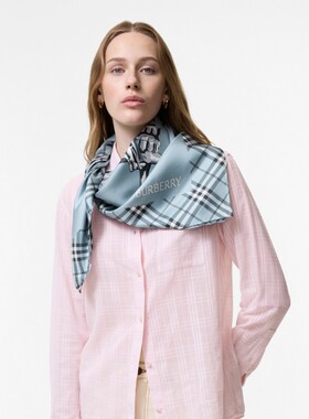 典藏骑士丝巾BURBERRY