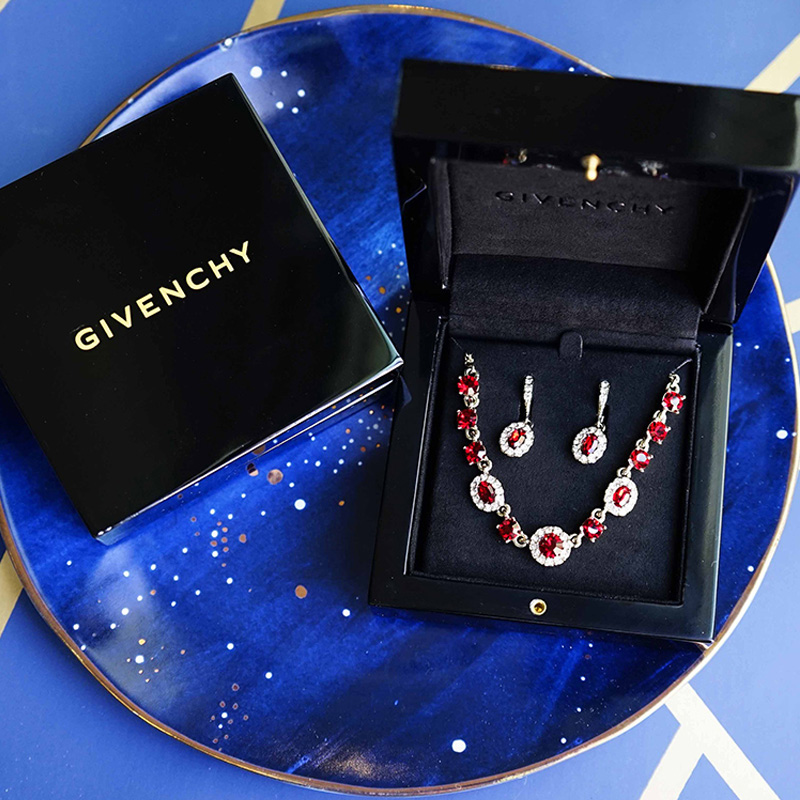 客邻尚品海外旗舰店Givenchy/纪梵希正品新款女士新款时尚百搭耳坠项链礼盒装项链女3