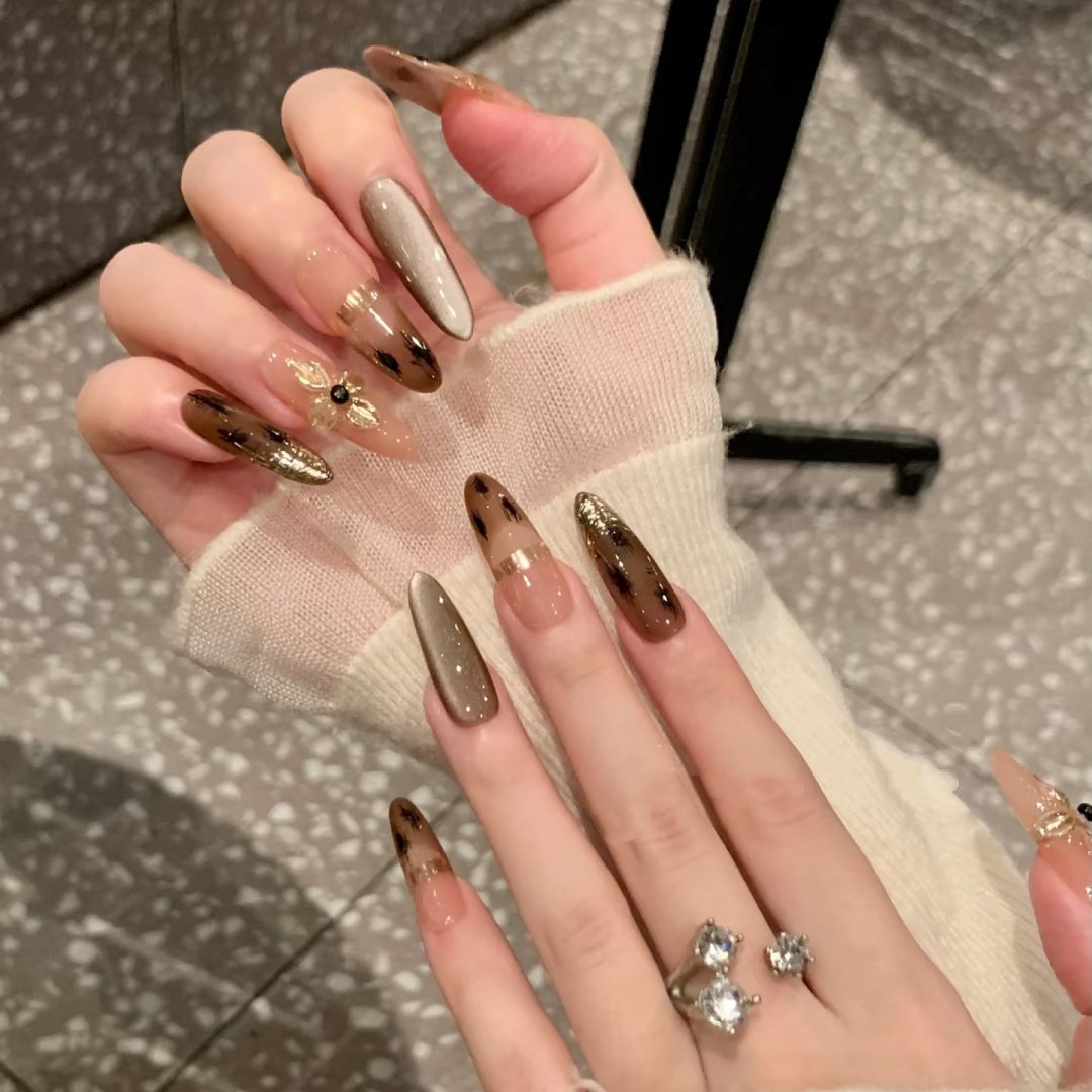 手工定制成品假指甲贴片显白可拆卸秋冬老钱风棕美甲穿戴甲孕妇,淘宝优惠券,粉丝福利购,淘宝优惠卷