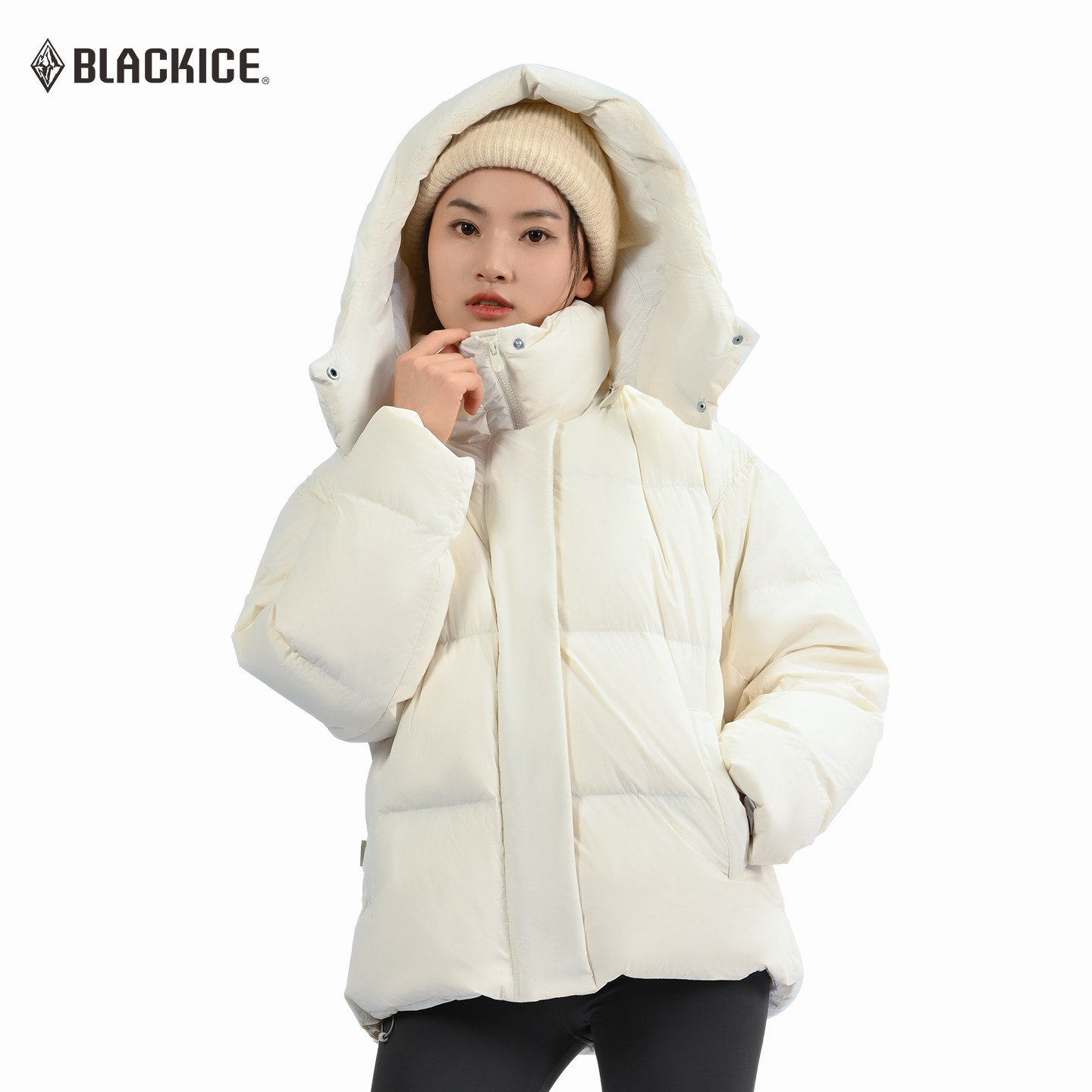 黑冰羽绒服女款冬季 短款小个子700蓬鹅绒宽松新款羽绒外套8541,淘宝优惠券,粉丝福利购,淘宝优惠卷