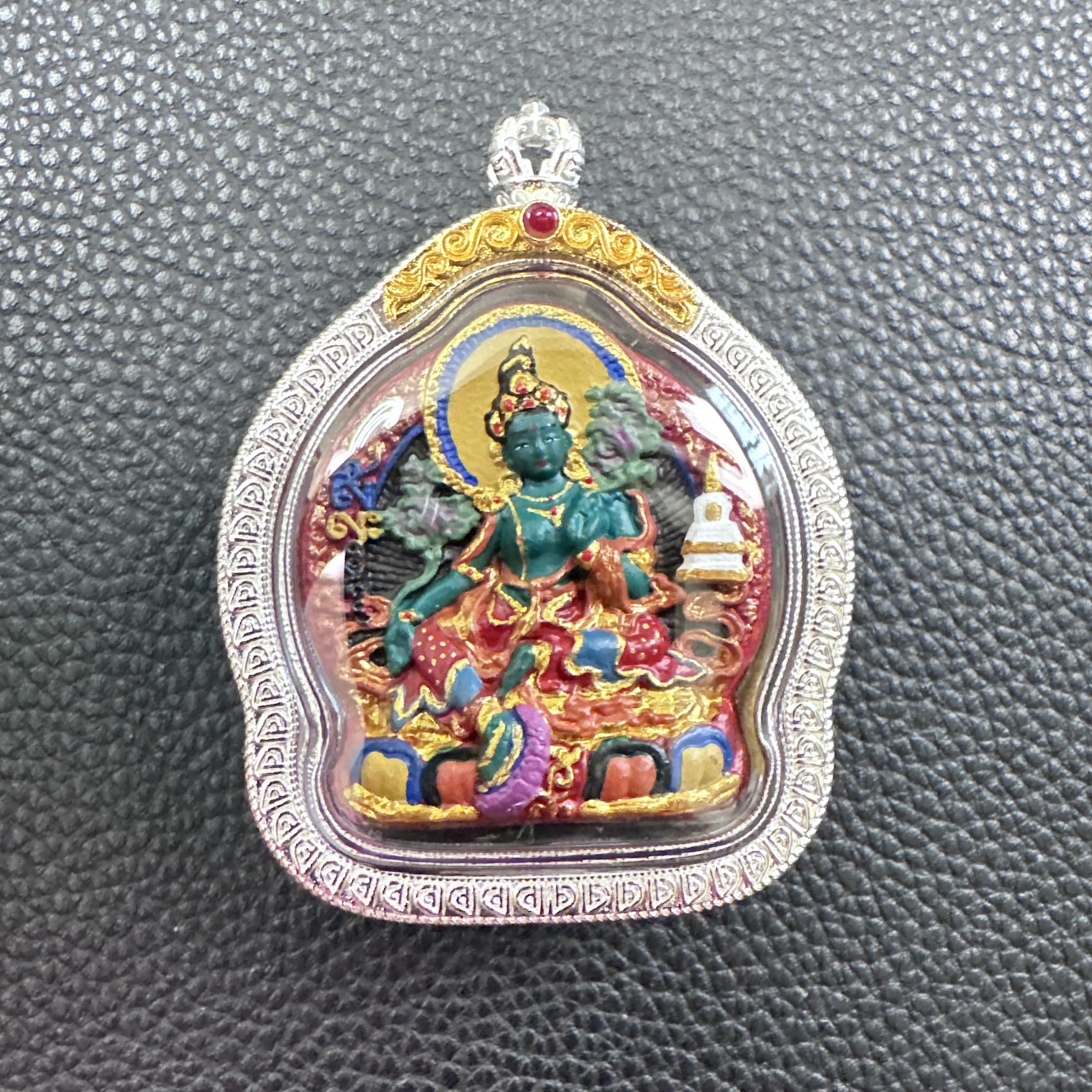 西藏彩绘药善泥手绘擦擦银壳大黑天黄财扎基拉姆黑财绿度佛牌吊坠 - 图2