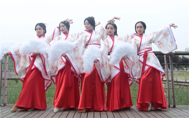 蜜糖依恋旗舰店无归舞蹈服汉服女古装舞蹈仙女演出服唐装舞台装影楼摄影服装3