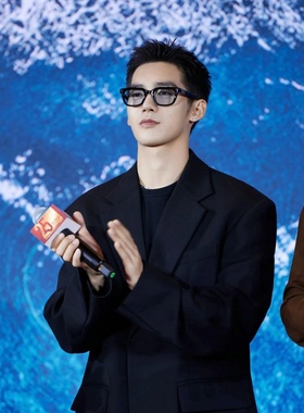 防紫外线方形时尚男女蓝色太阳镜