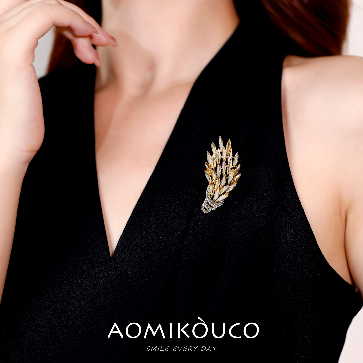 时尚奢华水晶麦穗胸针高档设计感精致别针西装胸花连衣裙配饰礼物,淘宝优惠券,粉丝福利购,淘宝优惠卷