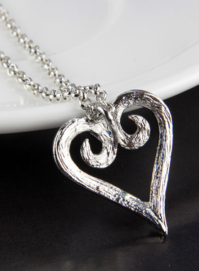 游戏周边饰品国之心索拉兵器库蓝色心形皇冠项链吊坠高利润