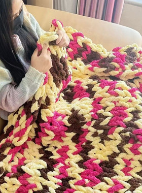 手编彩虹毯子猫尾巴超粗冰条毛线