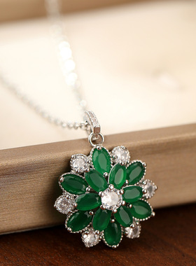 欧美时尚个性镀金镶嵌红刚玉花朵吊坠项链锁骨链女高级感
