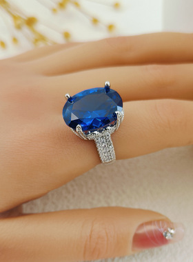 轻奢蓝色椭圆锆石开口戒指超闪