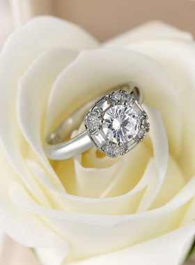 简约百搭白色几何锆石婚庆戒指