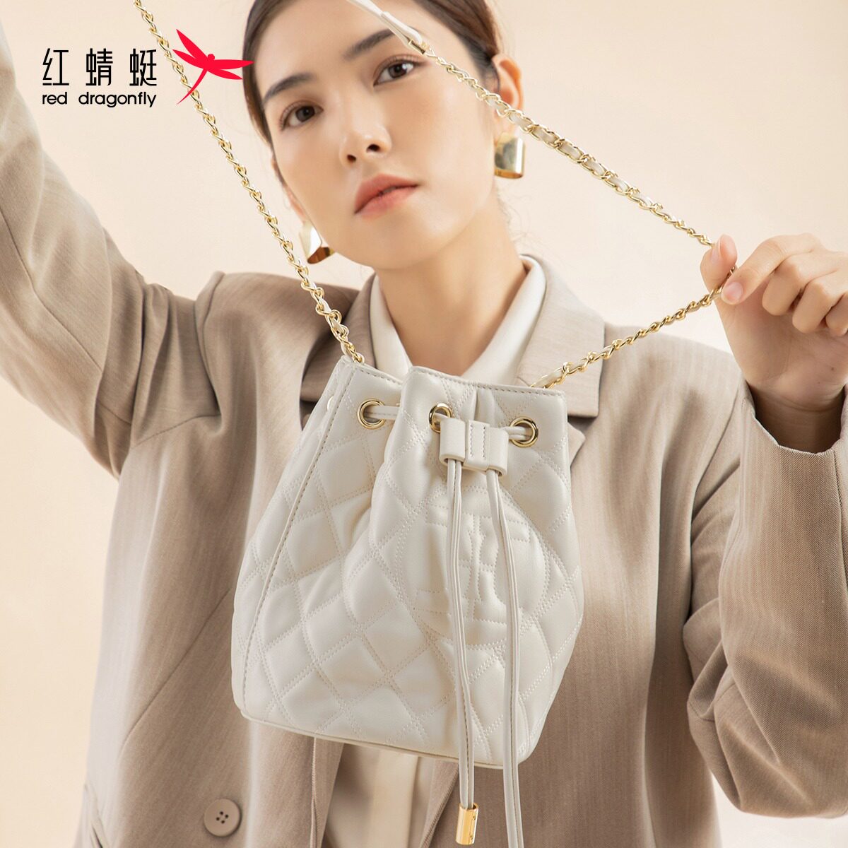  红蜻蜓箱包女士包袋