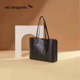 Вместительная и большая весенняя сумка на одно плечо для отдыха