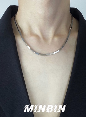 立体方块锁骨链男潮牌金属钛钢简约几何项链女ins冷淡风土酷中性