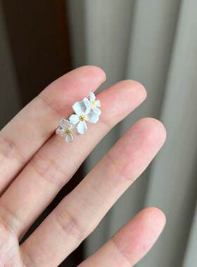白色甜美2026年限定简约珍珠山茶花戒指女花朵开口戒少女心新款