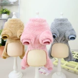 Кессанг с тянущими собаками в зимней одежде, собаках оленей, четырехдушенного плюшевого медведя Корки, утолщенные бархатные зимние щенки