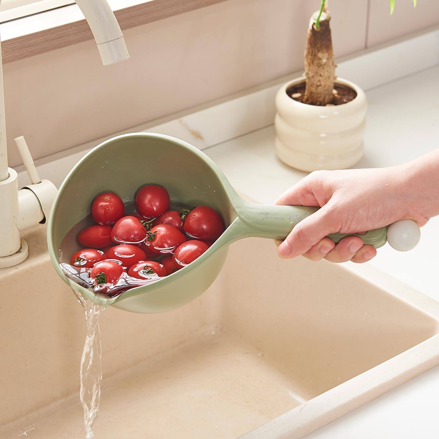 2026新款水瓢家用长柄水舀子厨房塑料加厚水漂洗头洗澡勺子瓢水勺,淘宝优惠券,粉丝福利购,淘宝优惠卷