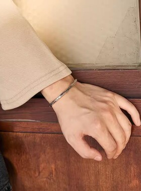 小众涂鸦手镯男女简约百搭520送女友莫比乌斯环开口手环纯银饰品