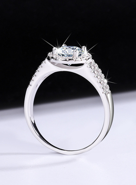S925纯银莫桑钻圆包戒指女款钻戒镶钻一克拉钻戒求婚订婚戒指饰品