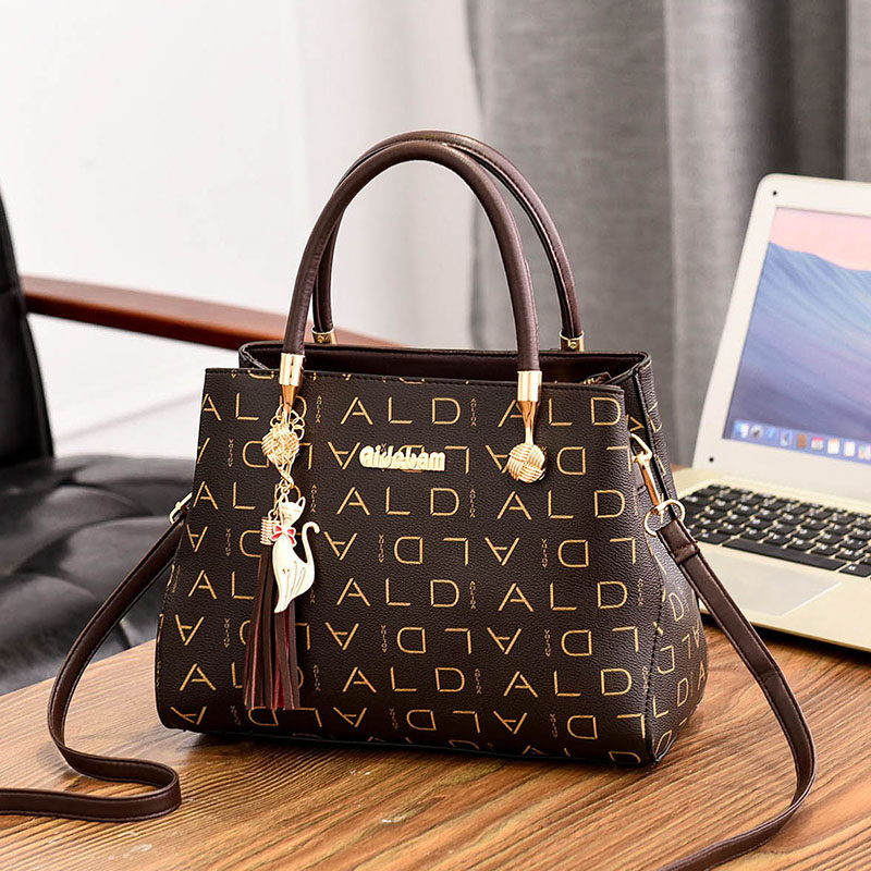 中年手提单肩斜挎2020新款妈妈包 企仔唛女士包袋