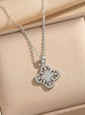 时尚奢侈高级感几何镂空四叶花镶嵌锆石不锈钢镀18k金女士项链