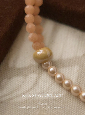 桔色尖晶拼接粉色珍珠女士项链高级感锁骨链法式复古时髦