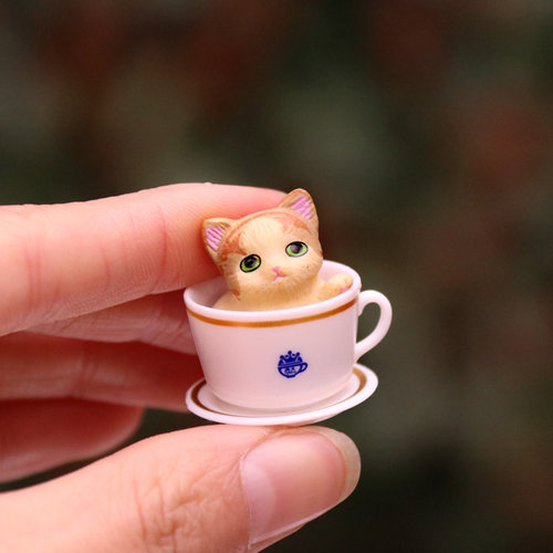 可爱迷你茶杯猫咪公仔小花猫杯子猫玩偶摆件桌面蛋糕装饰盲盒玩具 - 图1