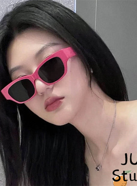 粉色方形墨镜网红款高级感i