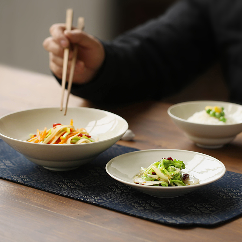 飞碟盘陶瓷平盘餐具早餐盘一人食水果餐盘草木灰纯色沙拉菜盘家用